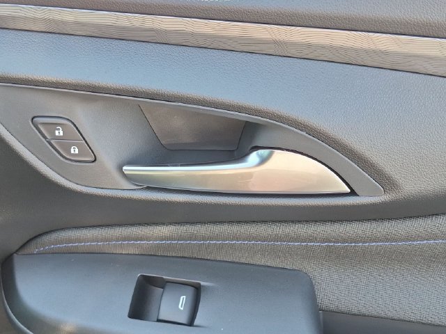 New 2026 Buick Envista Sport Touring w/ Convenience I Package FWD image 33