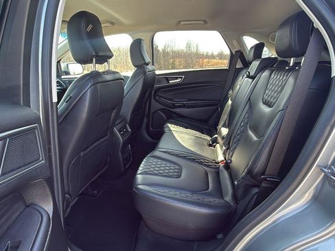 Used 2024 Ford Edge Titanium AWD/4WD image 22