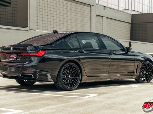 Used 2020 BMW 740i w/ Cold Weather Package RWD image 43
