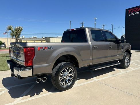 Used 2020 Ford F250 Lariat w/ Lariat Value Package AWD/4WD image 7