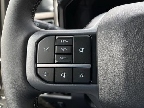 New 2026 Ford F250 Lariat w/ FX4 Off-Road Package AWD/4WD image 19