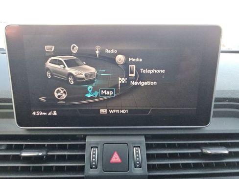 Used 2020 Audi Q5 2.0T Titanium Premium Plus image 42