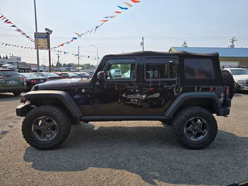 Used 2016 Jeep Wrangler Unlimited Rubicon AWD/4WD image 4