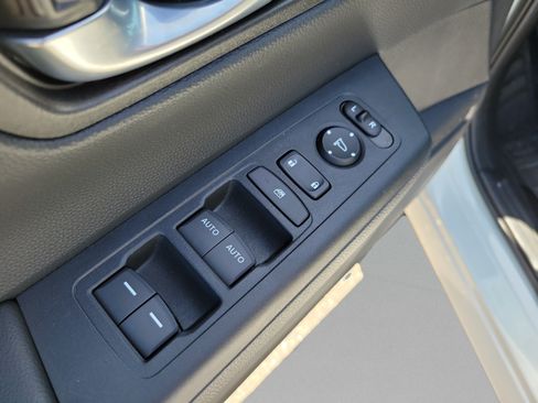 Used 2024 Honda CR-V Sport image 23