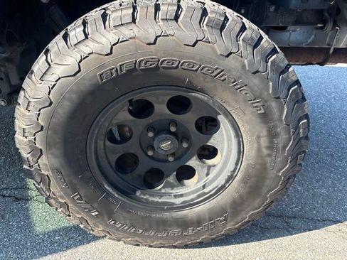 Used 2021 Jeep Gladiator Sport AWD/4WD image 17