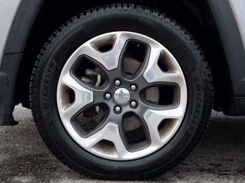 Used 2018 Jeep Compass Limited w/ Navigation Group image 12