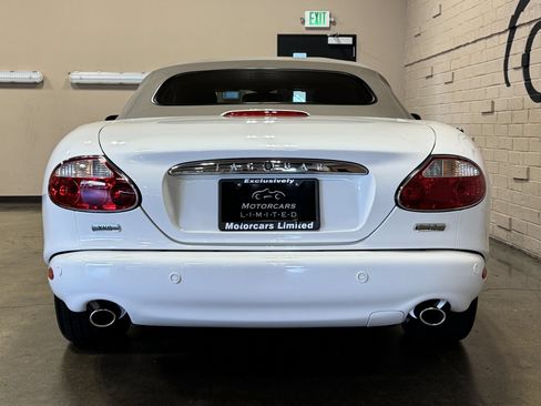 Used 2003 Jaguar XK8 Convertible RWD image 8