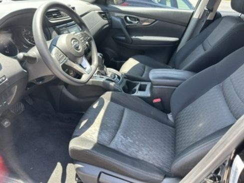 Used 2017 Nissan Rogue S FWD image 8