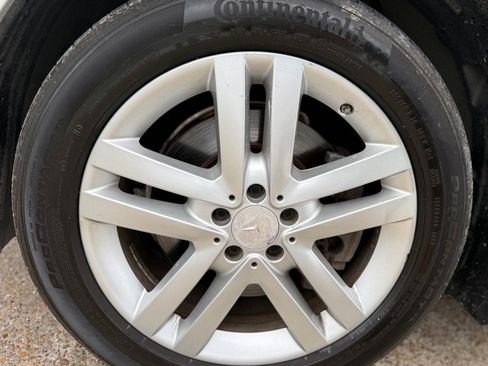 Used 2016 Mercedes-Benz GL 450 4MATIC image 27