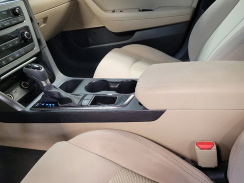 Used 2017 Hyundai Sonata Sport image 26