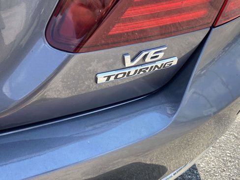 Used 2016 Honda Accord Touring image 6