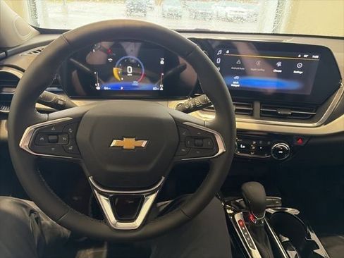 New 2026 Chevrolet Trax LT w/ Driver Confidence Package FWD image 13