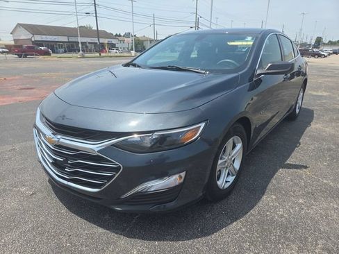 Used 2021 Chevrolet Malibu LS FWD image 1