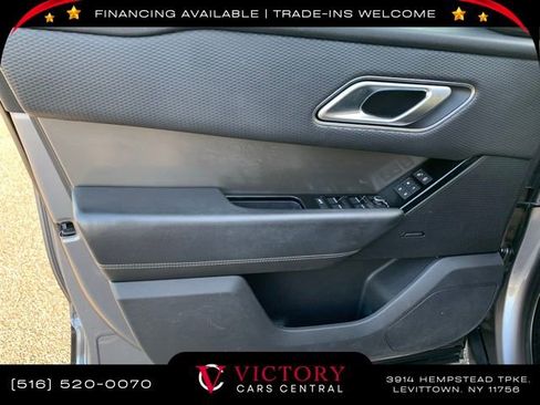 Used 2020 Land Rover Range Rover Velar S image 12