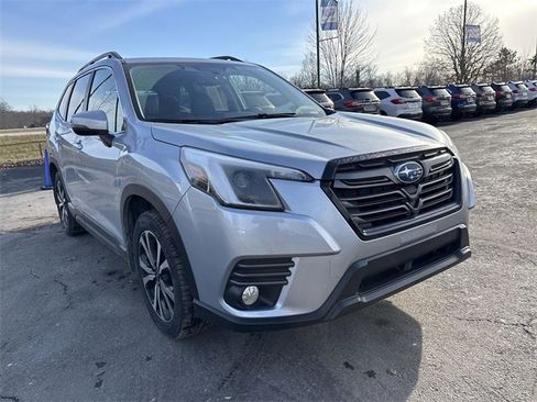 Used 2022 Subaru Forester Limited w/ Popular Package #3 image 2