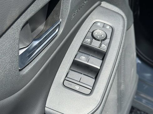 New 2026 Nissan Sentra SV w/ SV Convenience Package FWD image 16