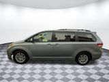 Used 2011 Toyota Sienna XLE image 2
