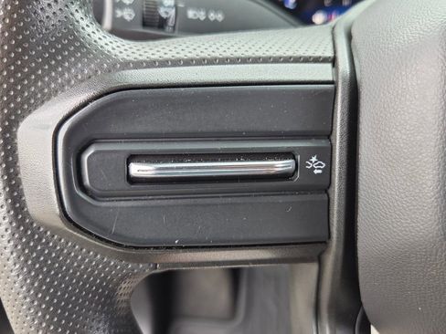 Used 2024 Chevrolet Colorado W/T RWD image 24