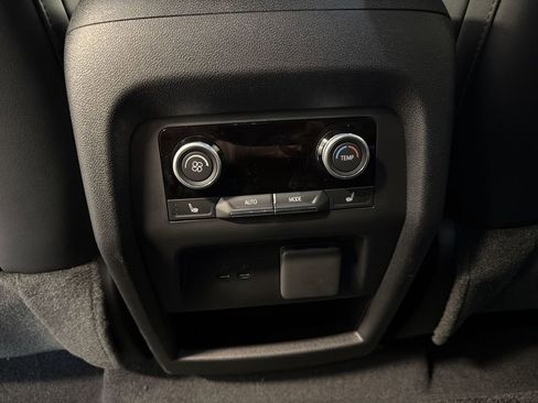 New 2026 Buick Enclave Avenir w/ Super Cruise Package image 32