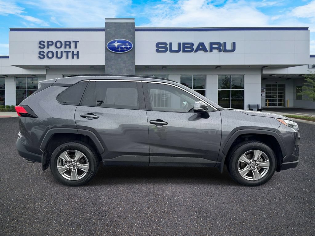 Used 2024 Toyota RAV4 XLE FWD image 2
