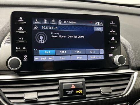 Used 2022 Honda Accord Sport Special Edition image 17