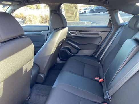 Used 2025 Honda Civic Sport image 16