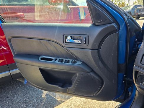 Used 2011 Ford Fusion Sport w/ 402A Rapid Spec Order Code image 15