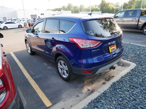 Used 2015 Ford Escape SE FWD image 7