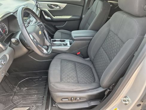 Used 2020 Chevrolet Blazer LT FWD image 16