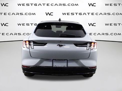 Used 2023 Ford Mustang Mach-E Premium image 7