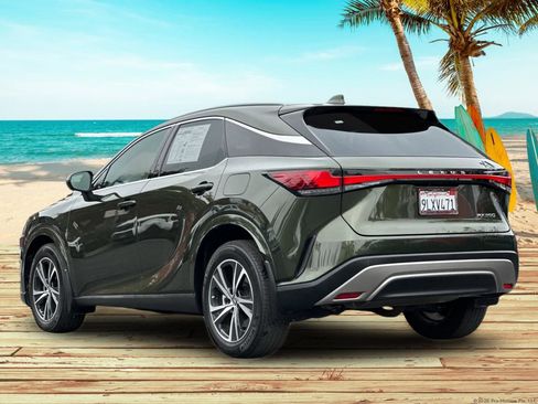 Used 2024 Lexus RX 350 Premium w/ Convenience Package FWD image 4