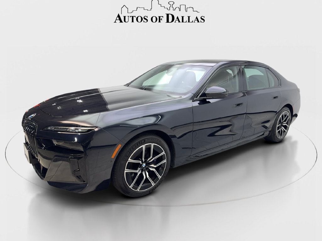 Used 2024 BMW i7 xDrive60 w/ Executive Package AWD/4WD image 3