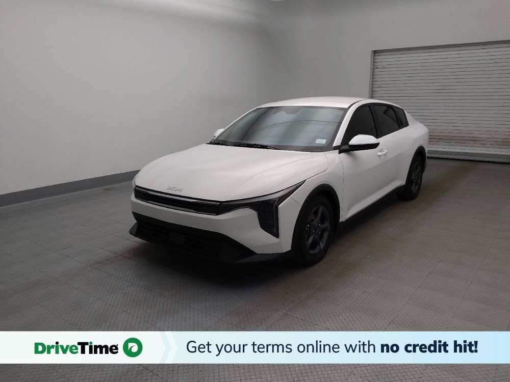Used 2025 Kia K4 FWD image 1