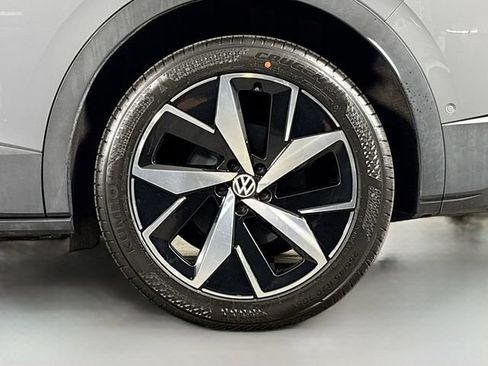 Used 2023 Volkswagen ID.4 Pro S AWD/4WD image 35