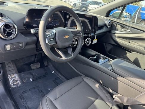 New 2026 Chevrolet Blazer EV LT image 12
