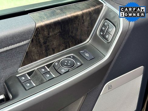 Used 2024 Ford F250 Lariat w/ Lariat Ultimate Package image 15