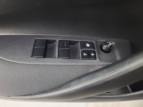 Used 2024 Toyota Corolla LE image 24