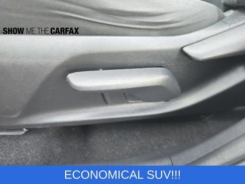 Used 2020 Toyota RAV4 LE AWD/4WD image 25
