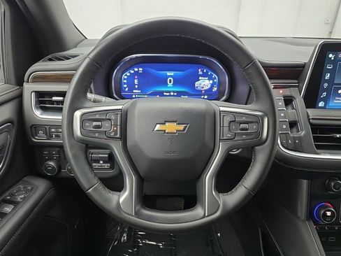 Used 2024 Chevrolet Tahoe Premier w/ Premium Package image 28