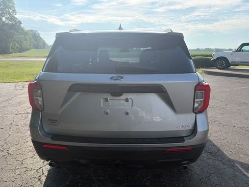 Used 2023 Ford Explorer ST-Line w/ Class IV Trailer Tow Package AWD/4WD image 12