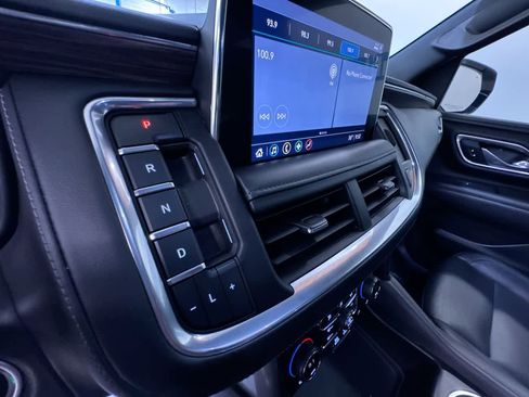 Used 2021 Chevrolet Tahoe LT w/ LT Signature Package AWD/4WD image 31