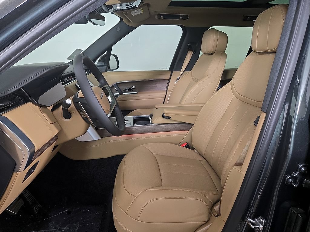 New 2026 Land Rover Range Rover SE AWD/4WD image 13