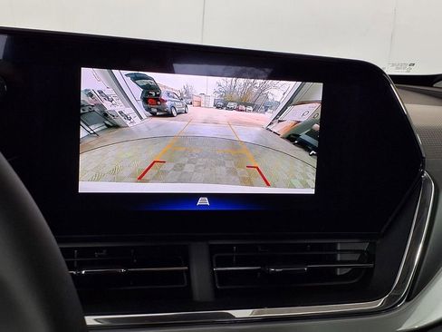New 2026 Chevrolet Trax LT w/ Sunroof Package FWD image 51