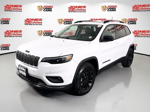 Used 2023 Jeep Cherokee Altitude Lux w/ Lux Elite Package AWD/4WD image 13