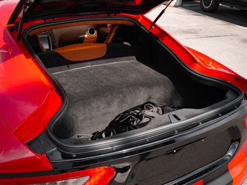 Used 2013 SRT Viper GTS w/ GTS Laguna Interior Pkg image 33