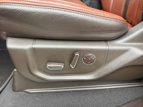 Used 2021 Ford F350 King Ranch w/ King Ranch Ultimate Package AWD/4WD image 29