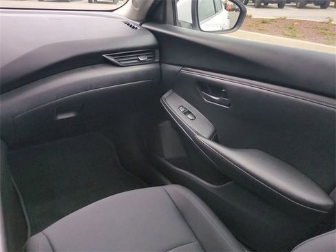 Used 2024 Nissan Sentra S image 16