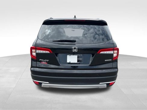 Used 2022 Honda Pilot Touring image 6
