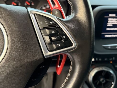 Used 2021 Chevrolet Camaro LT image 13