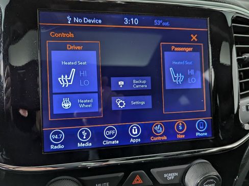 Used 2019 Jeep Grand Cherokee Altitude image 20